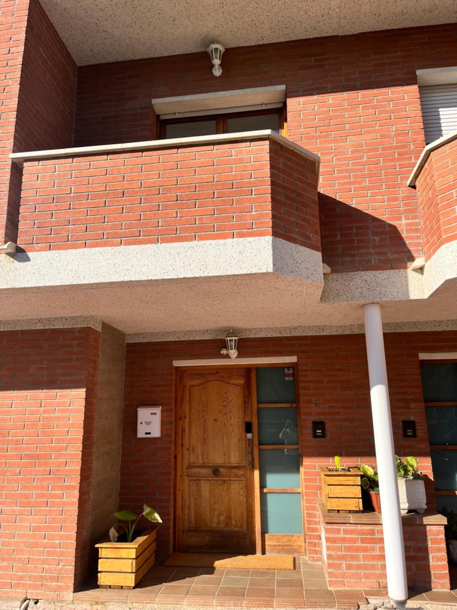Amplio Apartamento, 5 Camas Sant Esteve Sesrovires Bagian luar foto
